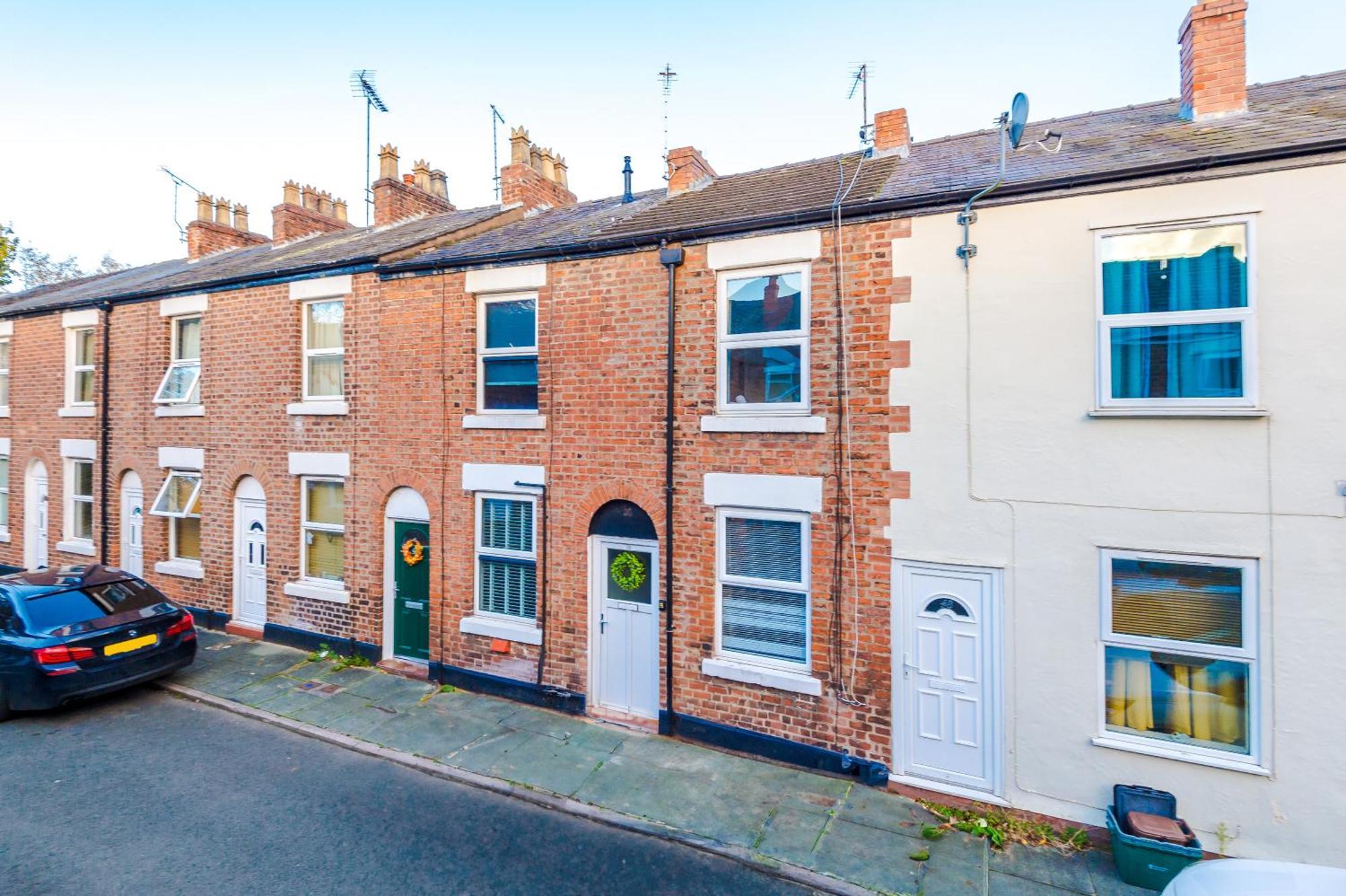 New! Spacious 2-Bed Home In Chester City-Centre By 53 Degrees Property, Ideal For Couples & Small Groups, Great Location - Sleeps 5 Экстерьер фото