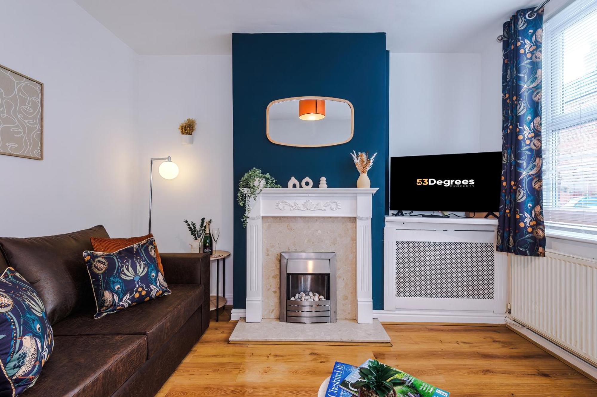New! Spacious 2-Bed Home In Chester City-Centre By 53 Degrees Property, Ideal For Couples & Small Groups, Great Location - Sleeps 5 Экстерьер фото